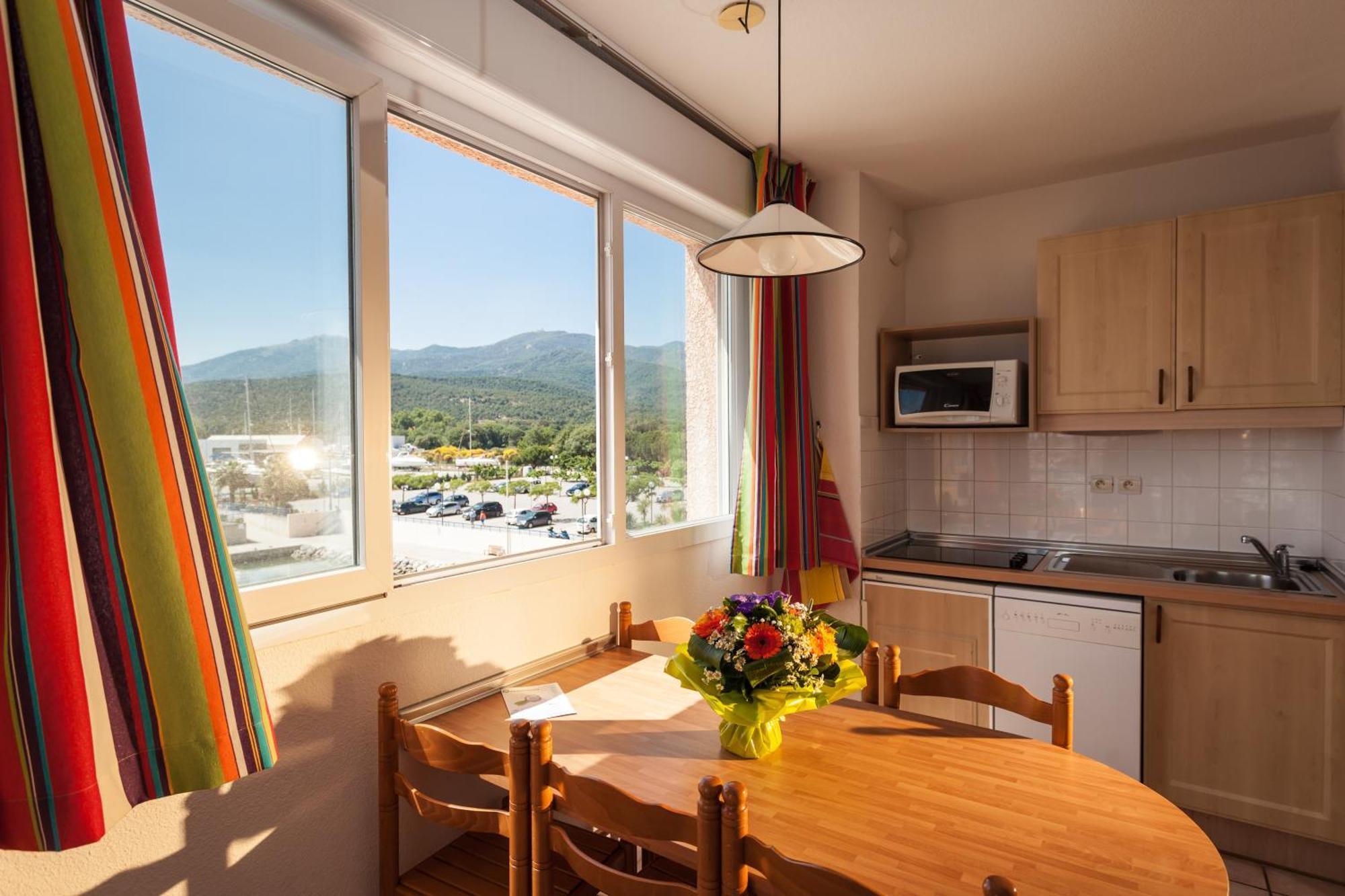 Appart Hotel Mer & Golf Port Argeles Экстерьер фото